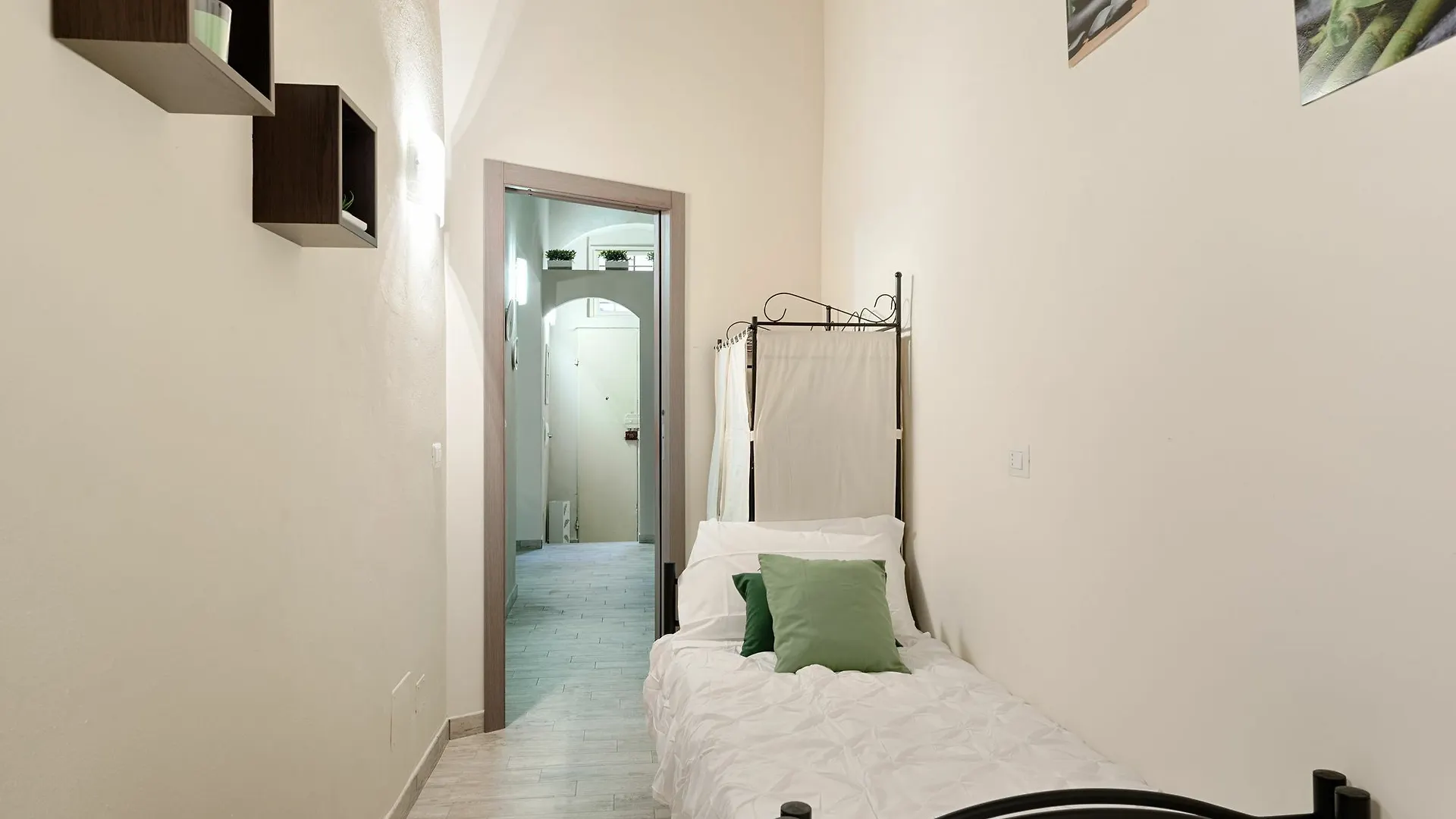 Santa Croce Cathedral By Mmega Apartment Florence 0*,  Italy
