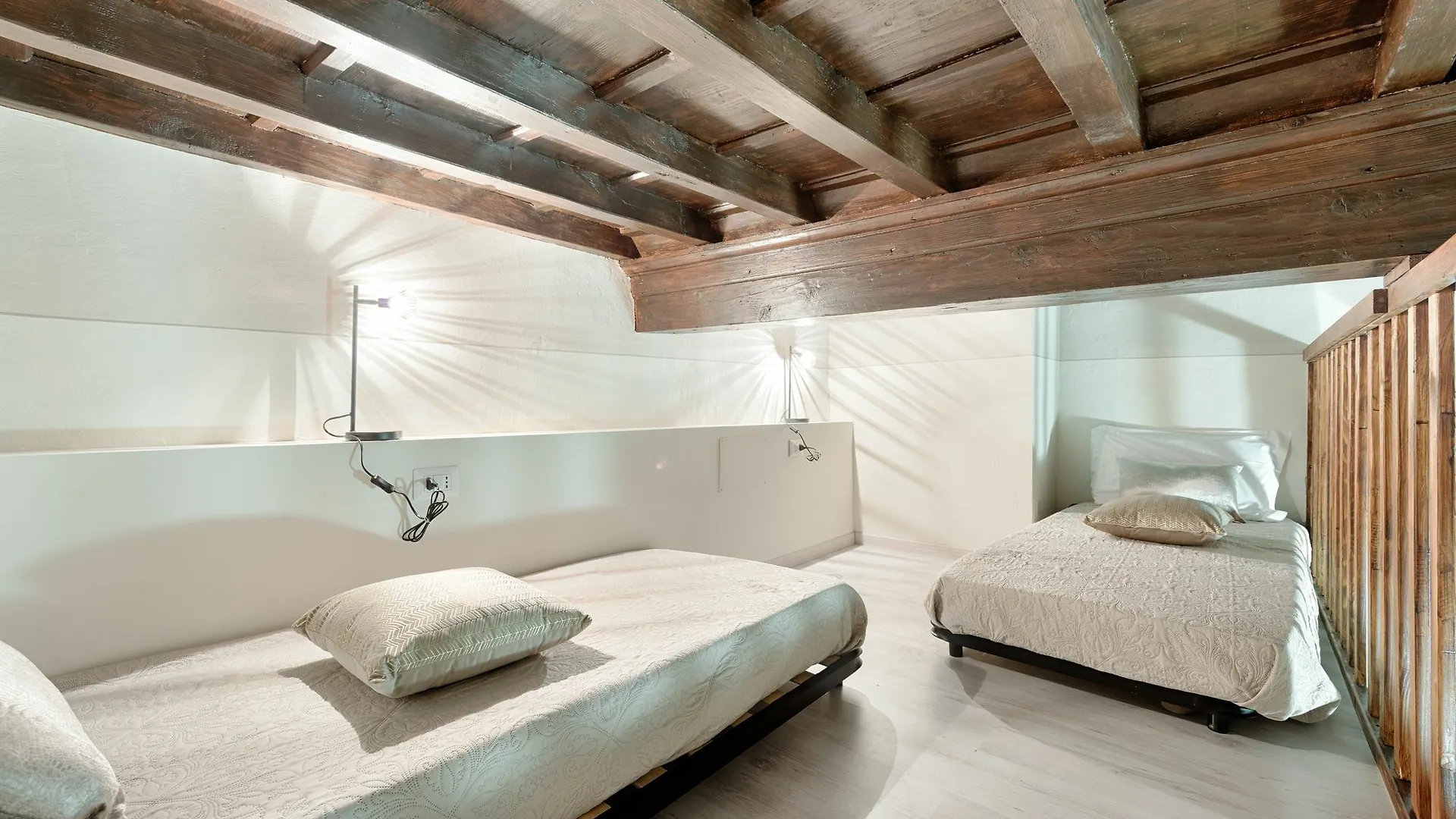 Santa Croce Cathedral By Mmega Apartment Florence 0*,